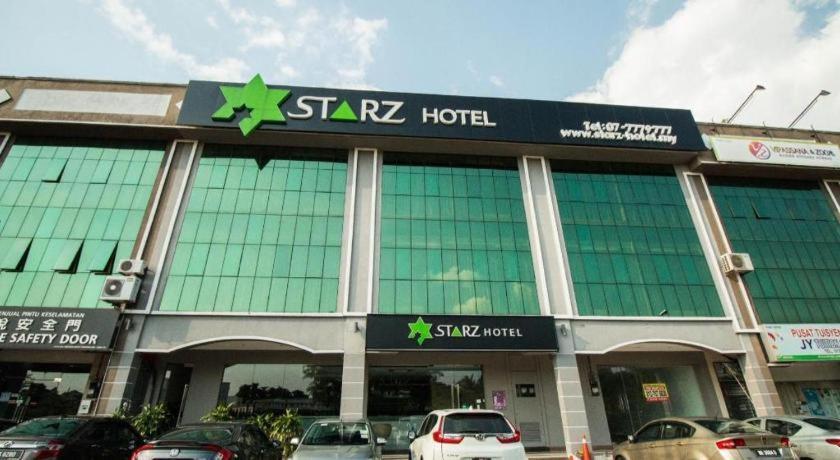 Starz Hotel Keluang Exterior foto