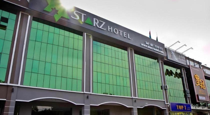 Starz Hotel Keluang Exterior foto